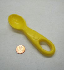 Vintage Fisher Price Fun With Food Yellow Apple Spoon Utensil Silverware Toy