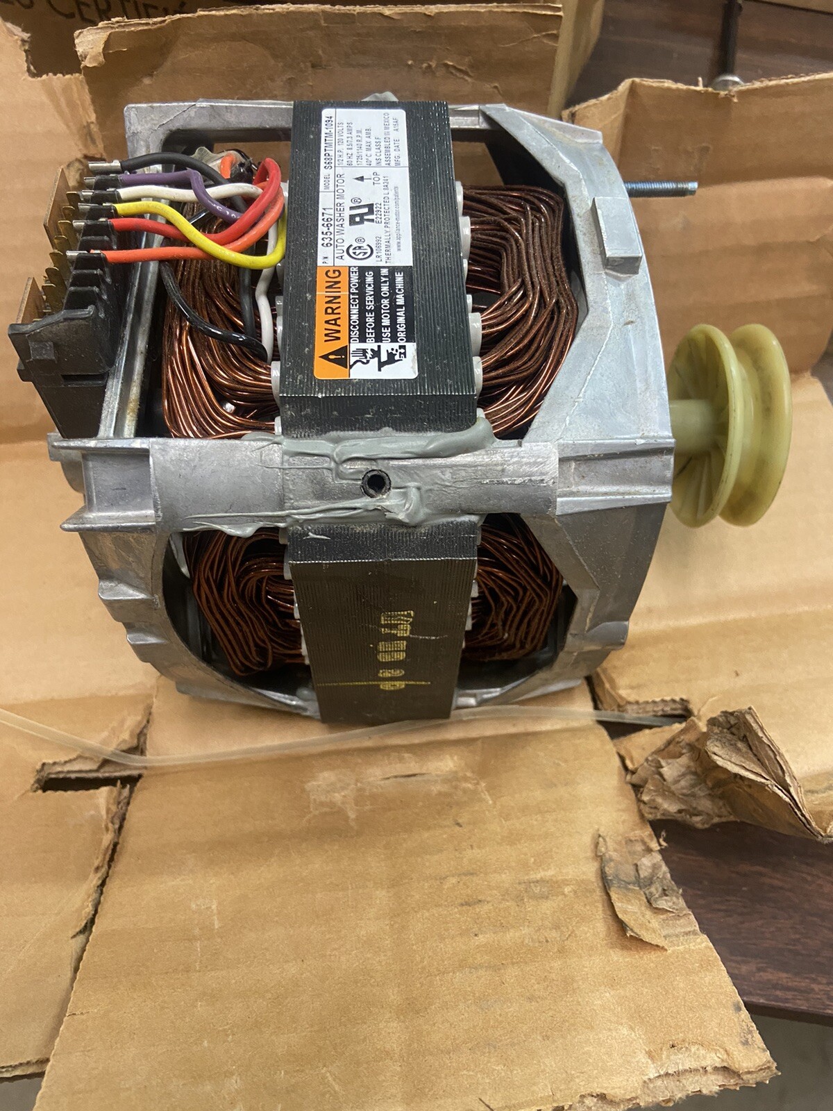 Whirlpool WP21001950 never been used , just getting old in the box ,