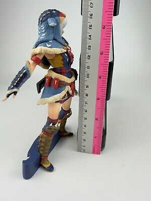 Monster Hunter DXF Figure Arzuros Huntress Banpresto 17cm Monster Hunter DXF Figure Arzuros Huntress Banpresto 17cm