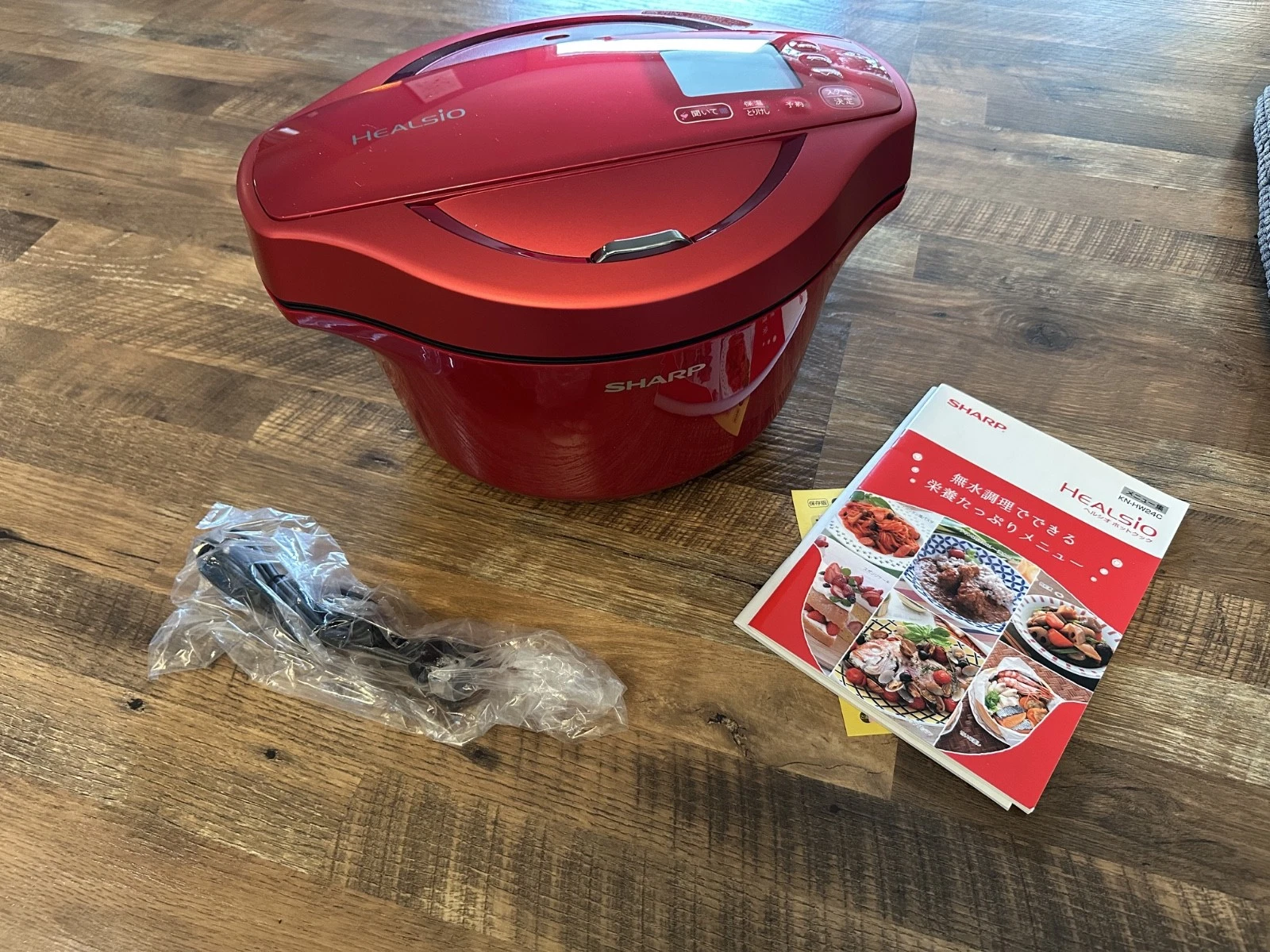 Sharp Healthio KN-HW24C-R Waterless Cooking, Smartphone Connected, Red, Hot Cook