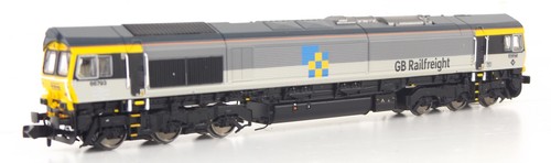 Construcción de carga ferroviaria Gaugemaster GM2210104 N Gauge Clase 66 66793 GBRf | Condition: New