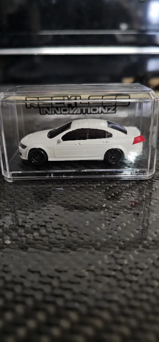Pontiac g8 deals diecast model car