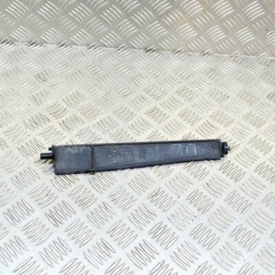Tesla Model 3 Aktiv Grill Links Blende T78822B 1098094-00-C 2018