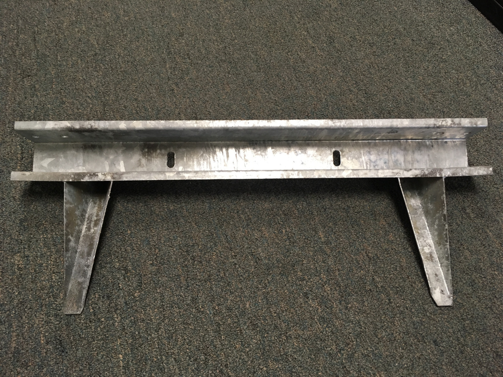 B082A4152J Lotus Esprit Turbo (Citroen box) rear crossmember
