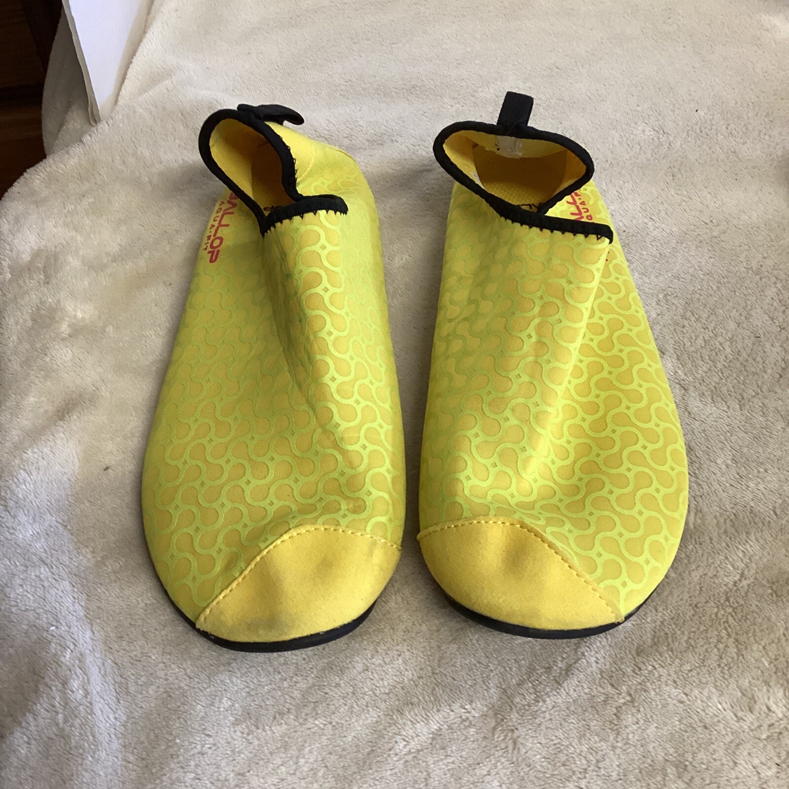 PANTOFOLA D’ORO Scarpa Aqua Fit impermeabile e calza come fondo grip taglia 9 gialla usata in ottime condizioni