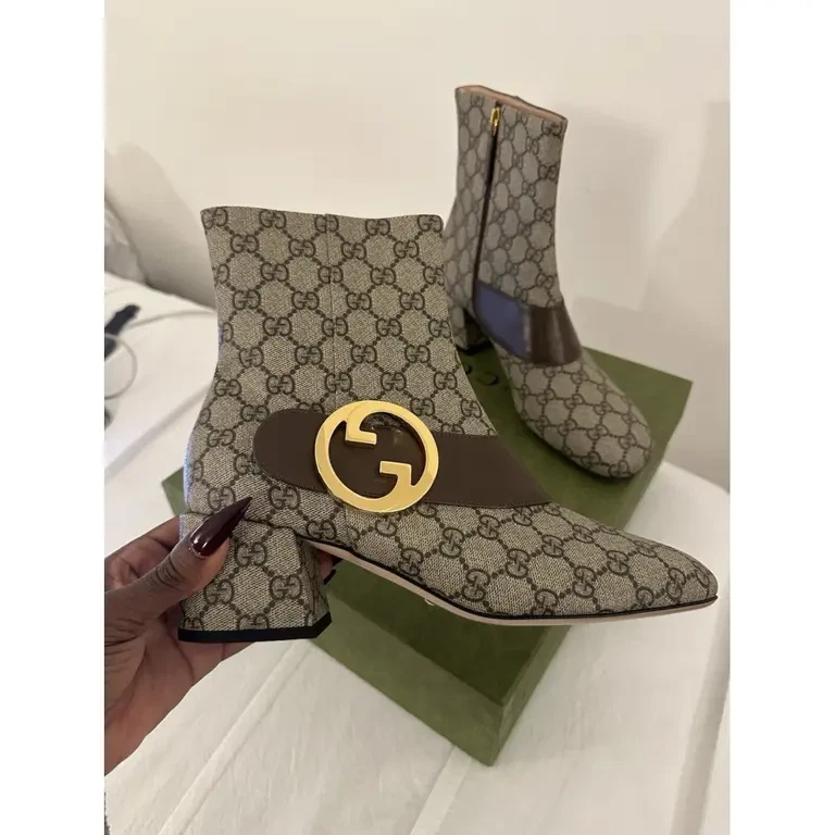 Bottines GG Supreme Monogram Malaga enfant blonde 55 mm beige ébène neuves Acero GG