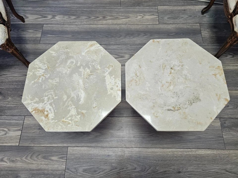 Juego De Colección De 2 Mesas Laterales Superior De Mármol Hollywood Regency con Pedestales De Ángel Bebé Foto 2 de 4