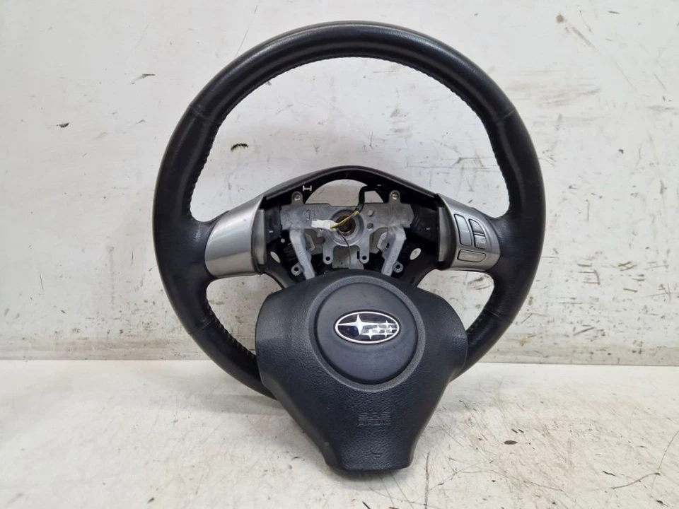 Lenkrad Schwarz Leder Multifunktion passt für SUBARU FORESTER (SH) 2.0 D AWD - Bild 2 von 4