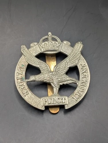 WW2 Glider Pilot Regiment Cap Badge. Vintage British Airforce Army Military