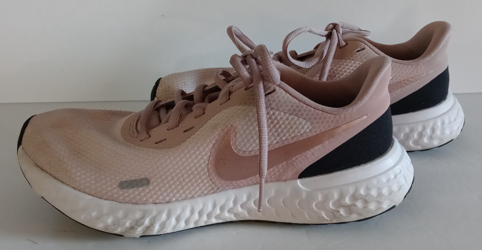 nike revolution 4 women's pink