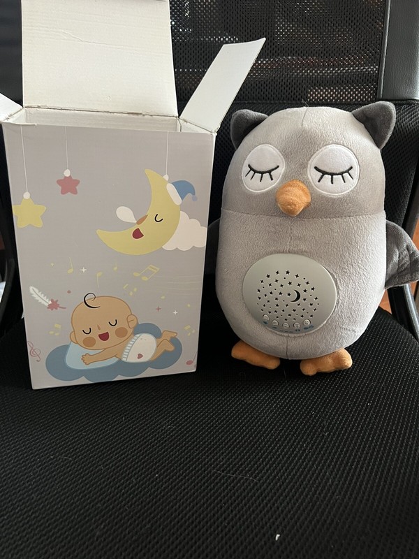 Baby Soother Cry Activated Sensor Toys Owl, Sound and Projector Machine