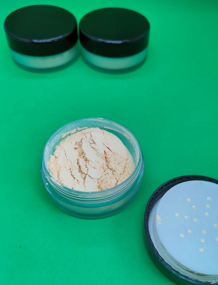 Polvo facial con acabado de seda JURLIQUE beige claro marfil 0,35 oz (LOTE DE 3) SIN caja Foto 2 de 4