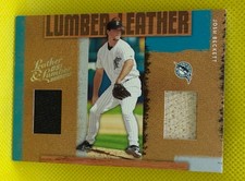 2005 Donruss Leather & Lumber Combo Fielding Glove/Bat 13/25 Josh Beckett #LL-11