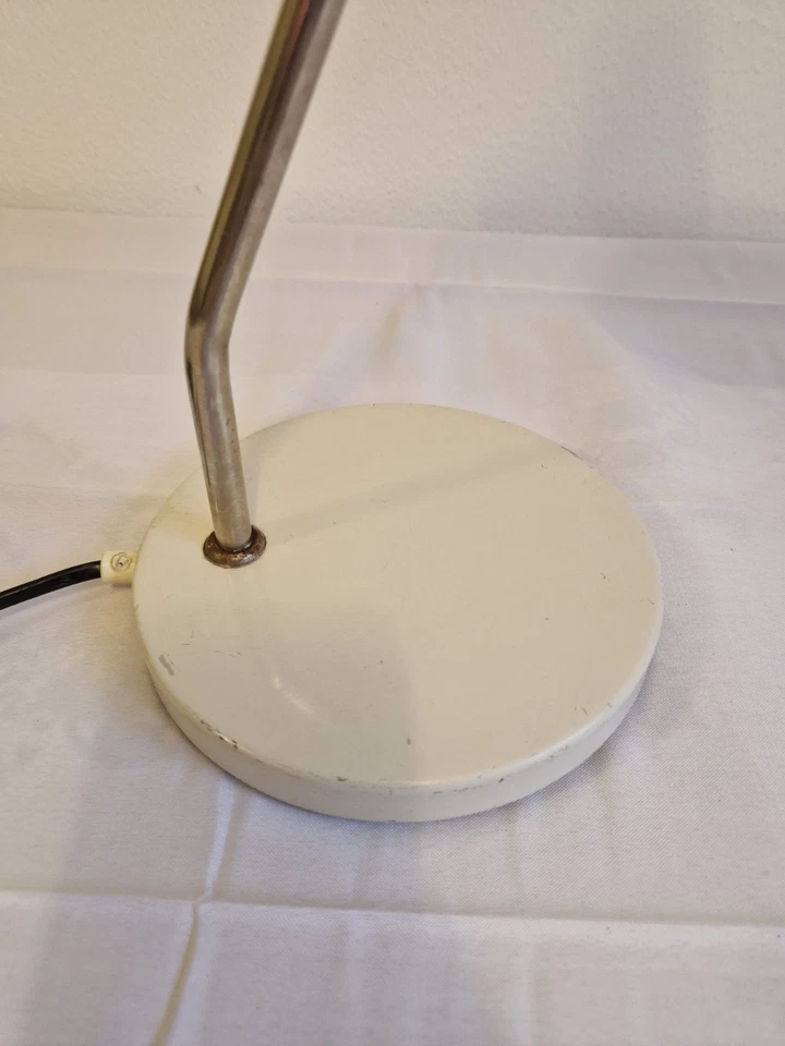 DDR Schreibtischlampe AKA Design Vintage Lampe Metall weiß Retro 70er 60er - Bild 4 von 4