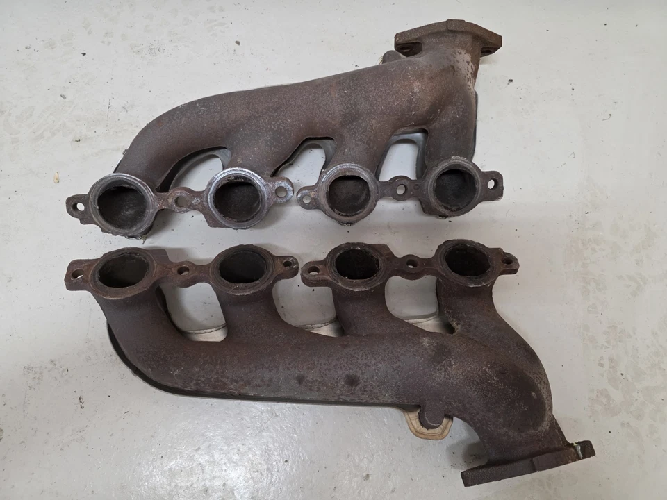 Caprice PPV 2013 6,0 L L LS3 cabezales Camaro SS OEM colectores de escape genuinos GM Foto 4 de 4