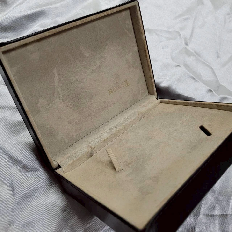 Genuine Rolex Cellini Watch Box 49.00.08 Black Box Leather Box And Booklet Rare - Image 3 of 4