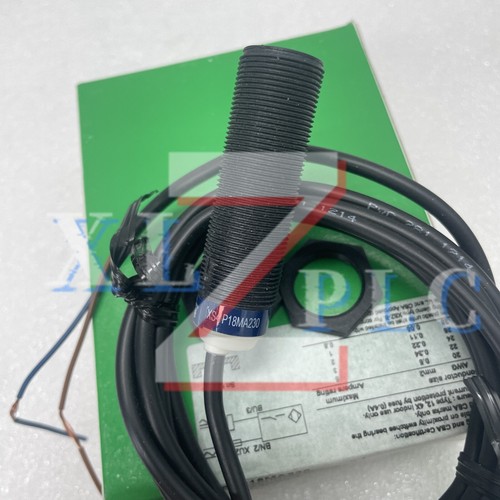1PCS New Schneider XS4P18MA230 Proximity Switch In Box* - Picture 4 of 6