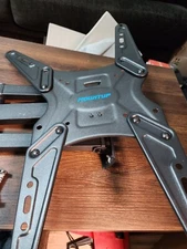 MOUNTUP Full Motion TV Wall Mount for Most 26-50 Inch TVs