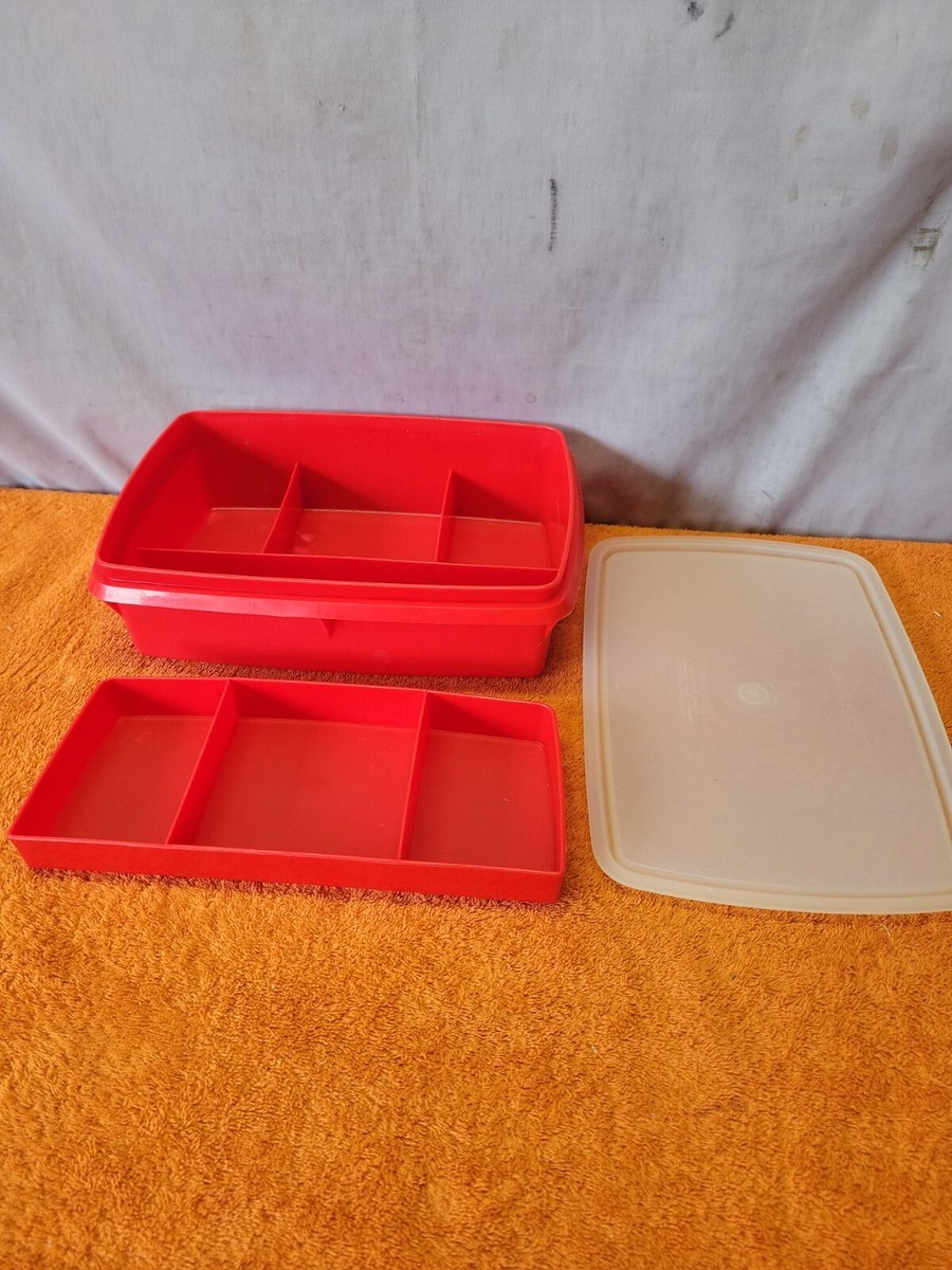 K•Tupperware Tuppercraft 767-1 Stow N Go Red Divided Rectangle