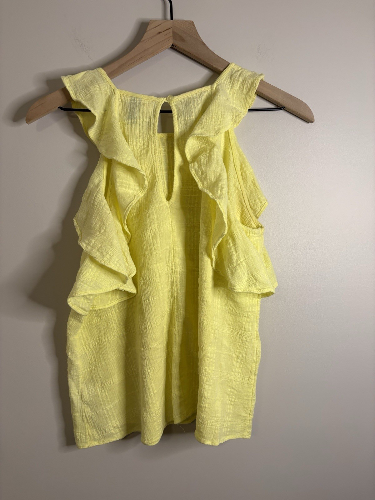 Universal Thread Sleeveless Ruffled Top Yellow Pl… - image 7