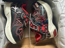 Marvel Spider-Man Light Up Boys Sneakers Size 5 Black Red White Web Pattern