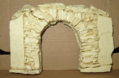 AMENTA OO9 HOe Rough Stone Tunnel Portal or Mine Entrance - Unpainted
