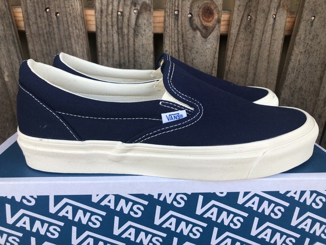 vans premium leather slip on