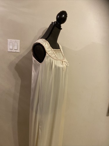Vintage Chardin Lingerie Nightie Long Cream Size S - Picture 5 of 11
