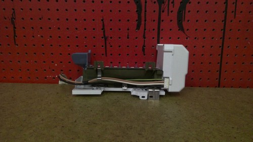 Kenmore Refrigerator Ice Maker Assembly W10884390 - 第 3/6 張圖片