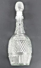 Vintage Diamond Cut Glass Decanter MD 1975 Mogen David Bar Wine Whiskey Bottle
