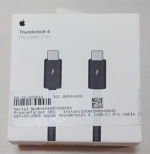 SEALED BOX - Apple Thunderbolt 4 Pro Cable 1m Black - MU883AM/A A2804