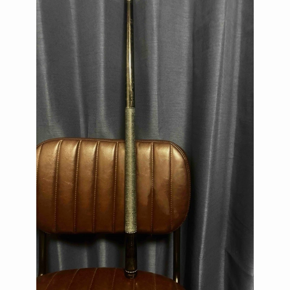 Taco de billar Mezz usado Foto 2 de 4