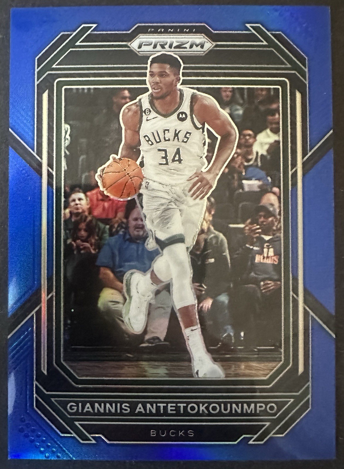 Giannis Antetokounmpo 2022-23 Panini Prizm Blue #179/199 Bucks #96