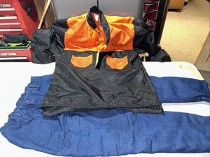 STIHL PROMARK  PROTECTIVE Pants (CHAPS) Legs Only Stihl Jacket XXL