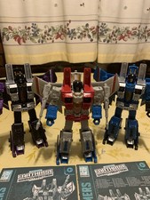 Transformers War for Cybertron Earthrise Starscream Thundercracker Skywarp
