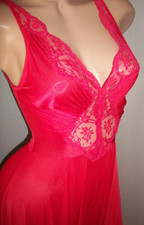 Vtg Olga Body silk Long Sweep Nylon Nightgown S