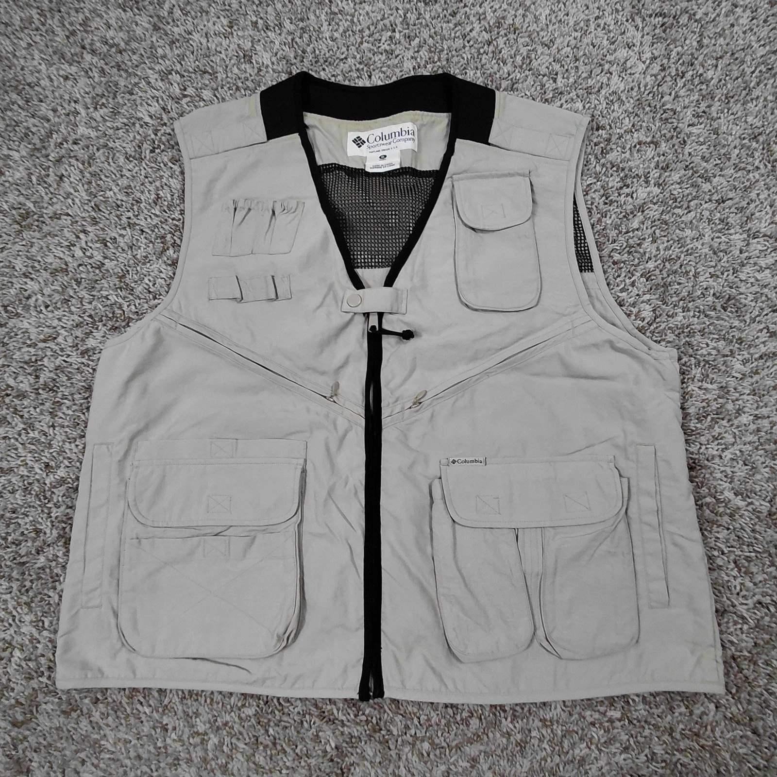 Vintage Columbia Vest Mens XL Khaki Beige GRT Hunting Safari Utility Photography
