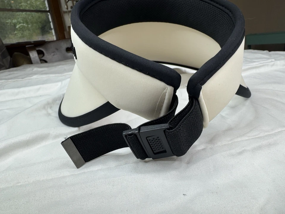 Parasol Balenciaga blanco ajustable Foto 4 de 4