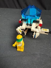 Lego 3 x Classic Space Futuron 6848 6885 6828 including Crater Crawler 80s