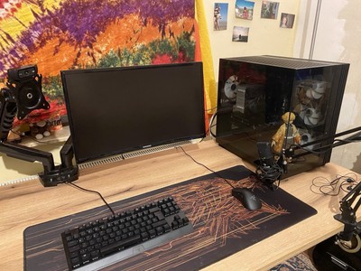 Gaming- & Streaming-PC +Full Setup, Monitor, Tastatur, Maus, Mikrofon, Webcam