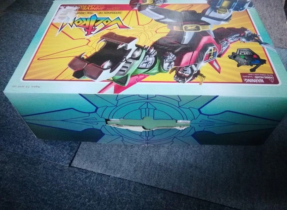 Toynami 30th Anniversary Voltron Golion Gift Set Diecast Original Box Japan F/S - Image 4 of 4