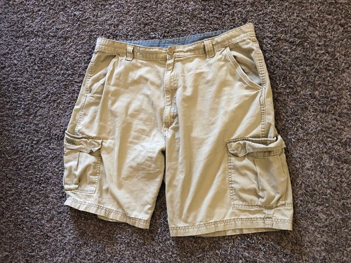 Wrangler Cargo khakisfarbene Shorts echt bequem Größe 40 - Bild 7 von 9