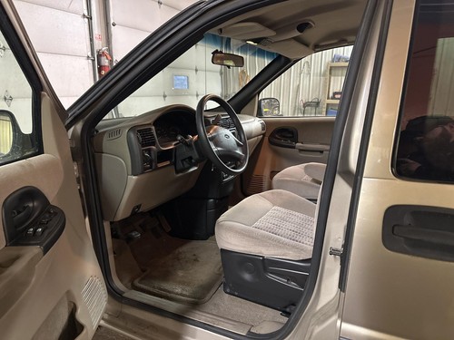 Used Front Upper Center Console fits: 2002 Chevrolet Venture roof w/o communicat - 第 24/24 張圖片