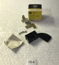 NEW ALLEN BRADLEY 1495-N21 ADAPTER KIT FOR MOUNTING TO CIRCUIT BREAKER 500 LINE