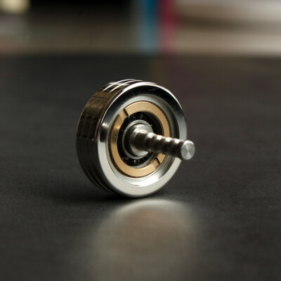 2 in 1 Spinning Top Spinner Creative Brass Super Precision Toy Gift