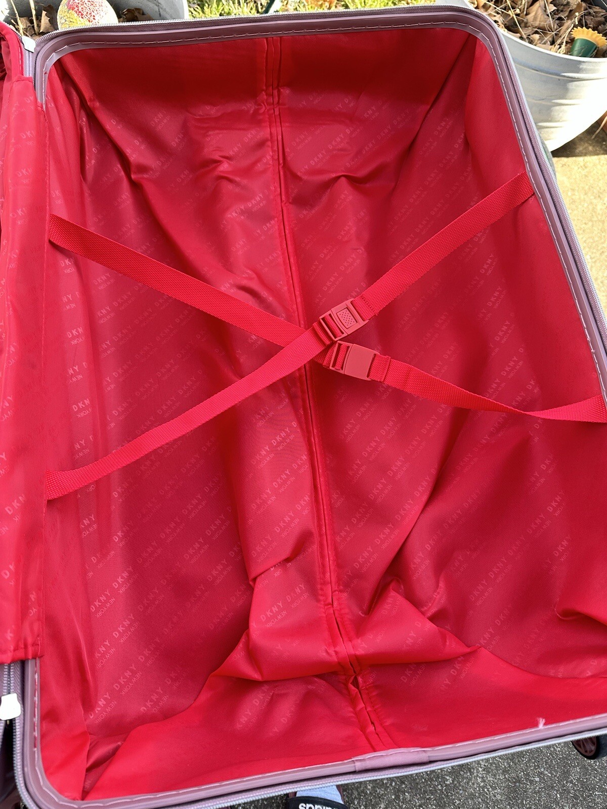 DKNY Rapture 28" Hardside Spinner SuitcaseLuggage eBay