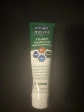 Smart Mouth, Whitening, Toothpaste, w Fluoride, Clean Mint - 6 oz. Exp 06/2025