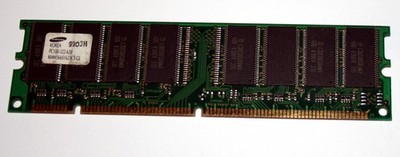 128 MB SD-RAM 168-pin PC-100U non-ECC  3,3V   'Samsung KMM366S1623CT-GL'