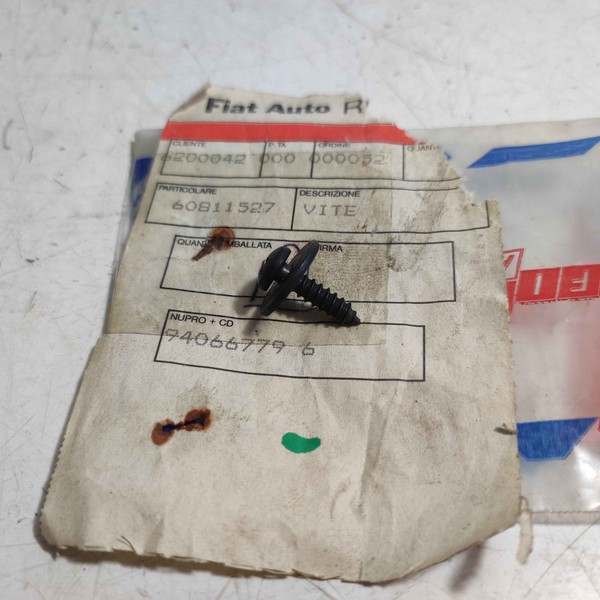 Verschiedene Schrauben Anwendungen Fiat - Alfa Romeo - Lancia Original 60811527-image