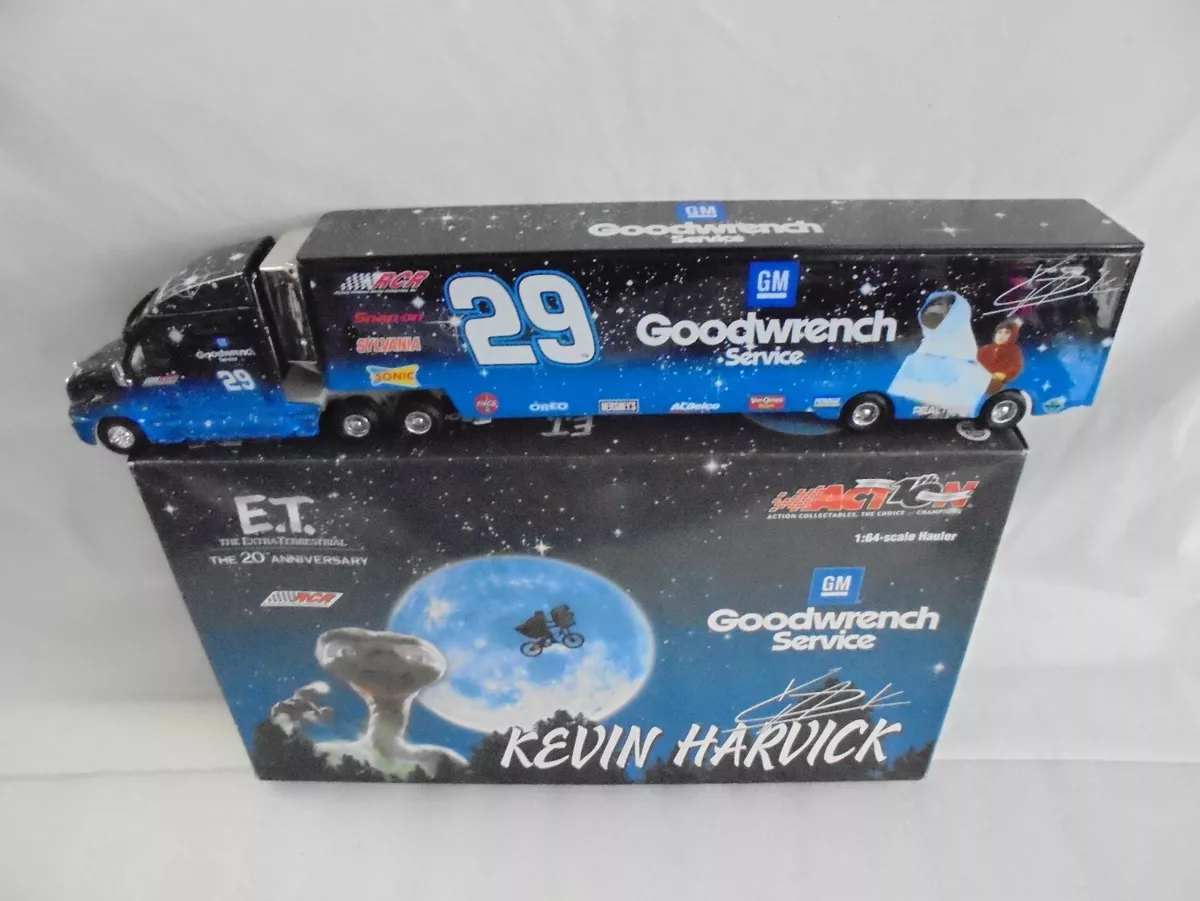 Kevin Harvick #29 GM Goodwrench E.T. 02 Action Nascar Diecast Hauler Collectible